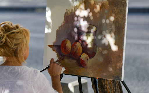 Blonde girl and painting from Chrome web store to be run with OffiDocs Chromium online Blonde girl and painting from Chrome web store to be run with OffiDocs Chromium online