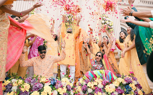 Flower tossing ceremony from Chrome web store to be run with OffiDocs Chromium online Flower tossing ceremony from Chrome web store to be run with OffiDocs Chromium online