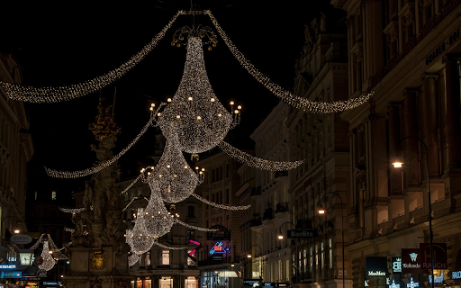 Huge flashing chandelier from Chrome web store to be run with OffiDocs Chromium online Huge flashing chandelier from Chrome web store to be run with OffiDocs Chromium online
