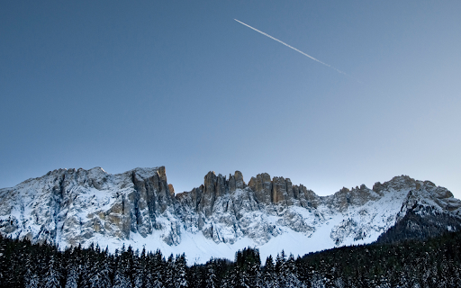 Majestic Winter Peaks from Chrome web store to be run with OffiDocs Chromium online Majestic Winter Peaks from Chrome web store to be run with OffiDocs Chromium online