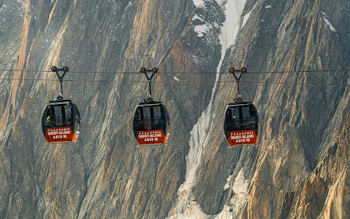 Ski Lift in Air from Chrome web store to be run with OffiDocs Chromium online Ski Lift in Air from Chrome web store to be run with OffiDocs Chromium online