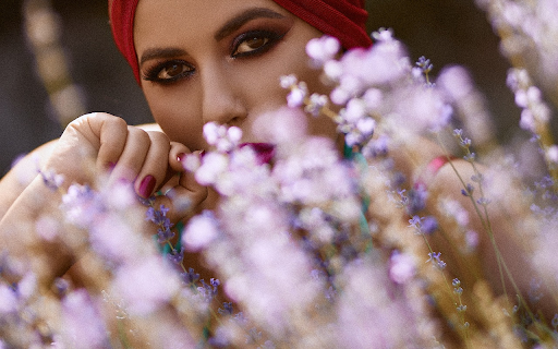 The girl looms over the flowers from Chrome web store to be run with OffiDocs Chromium online The girl looms over the flowers from Chrome web store to be run with OffiDocs Chromium online