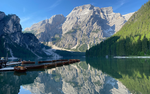 Wooden boats on the lake from Chrome web store to be run with OffiDocs Chromium online Wooden boats on the lake from Chrome web store to be run with OffiDocs Chromium online