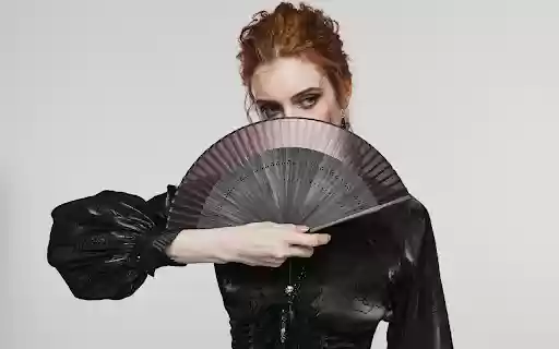 Girl and fan from Chrome web store to be run with OffiDocs Chromium online Girl and fan from Chrome web store to be run with OffiDocs Chromium online